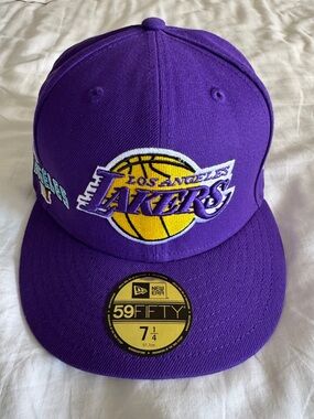 New Era Purple Los Angeles Lakers Stateview 59FIFTY Fitted Hat Size: 7 1/4